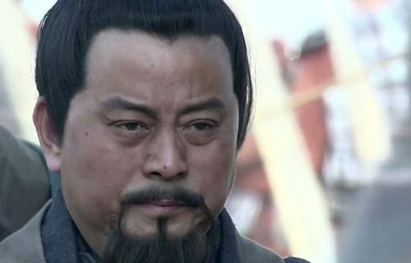 樊噲對劉邦忠心耿耿,為什麼劉邦在臨終前,卻暗中派陳平去殺他? 樊噲對劉邦忠心耿耿,為什麼劉邦在臨終前,卻暗中派陳平去殺他?