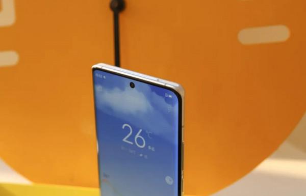 vivo X70 Pro 「獨白」配色上手實拍