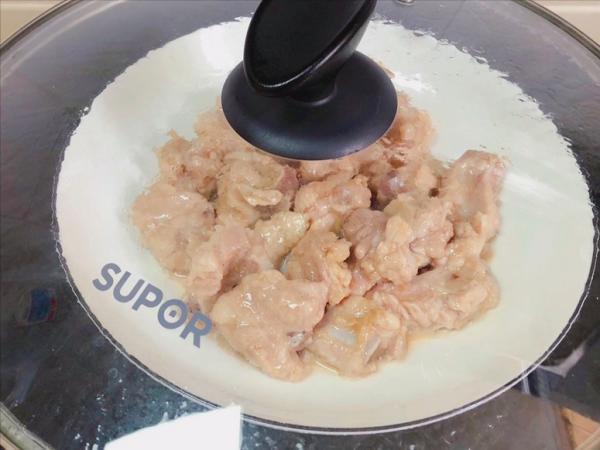 清蒸排骨怎麼蒸才嫩？教你一個老配方，口感嫩滑，廣東人都說好吃