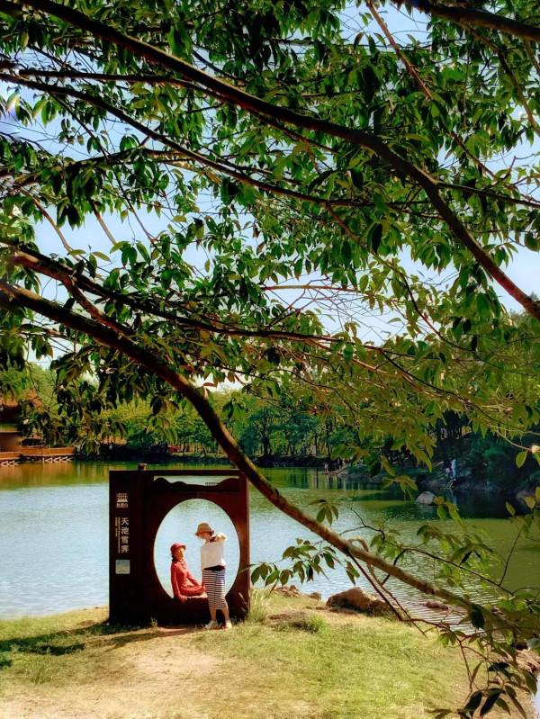 七絕·湯山金烏溫泉公園題名考（外5首）