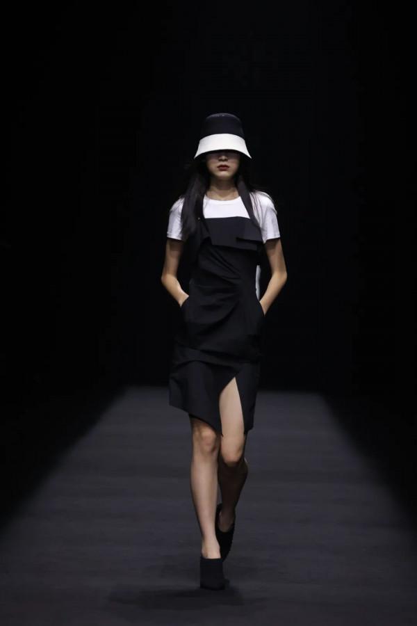 時尚密探：XIARAN2022春夏系列