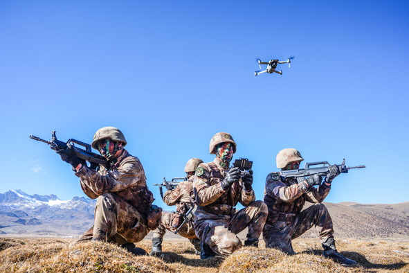 驍勇善戰見擔當，血性苦練礪本領