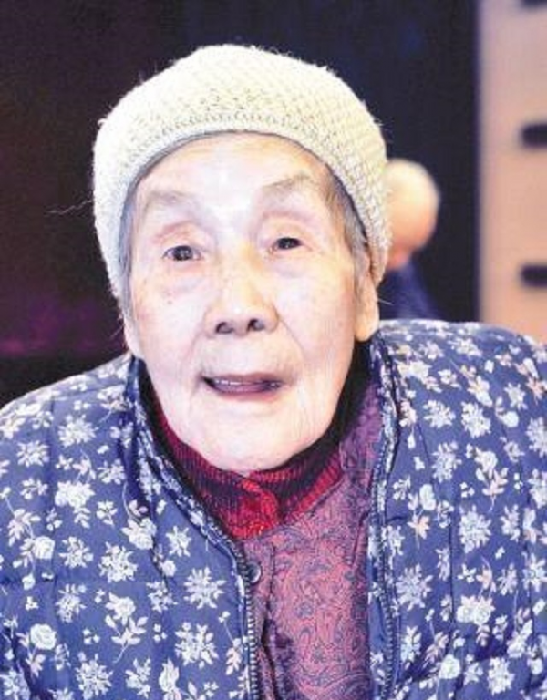 渣滓洞大屠殺唯一倖存女戰士，躲在尿池逃過一劫，後來如何？