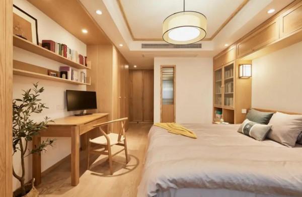 為培養孩子的閱讀習慣，她把130㎡的家裝修成“圖書館”，真明智