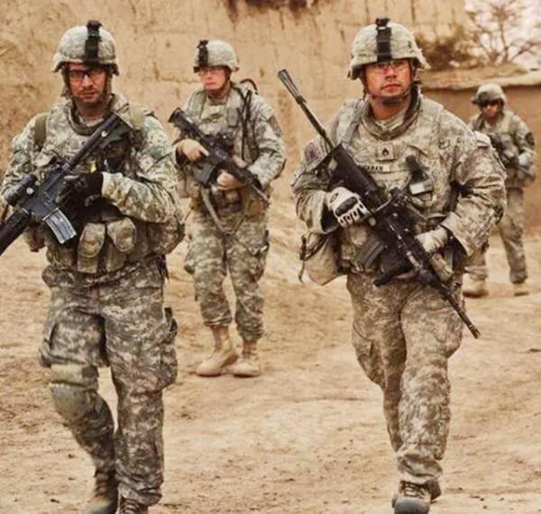 妻子回憶拉登被殺之夜：直升機軟迫降前，已經被聲音驚醒