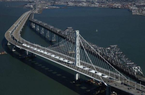 中國成為基建狂魔，美國不服氣？中企為美造橋，受盡了無端刁難