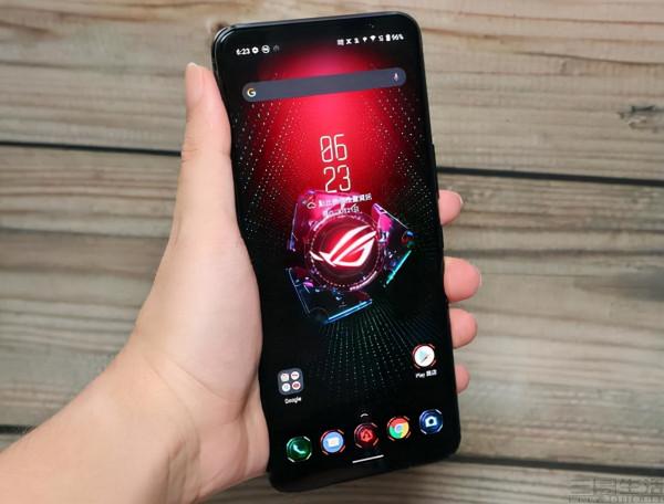 並不完美的“記憶體擴容”，為何手機廠商會爭相追捧