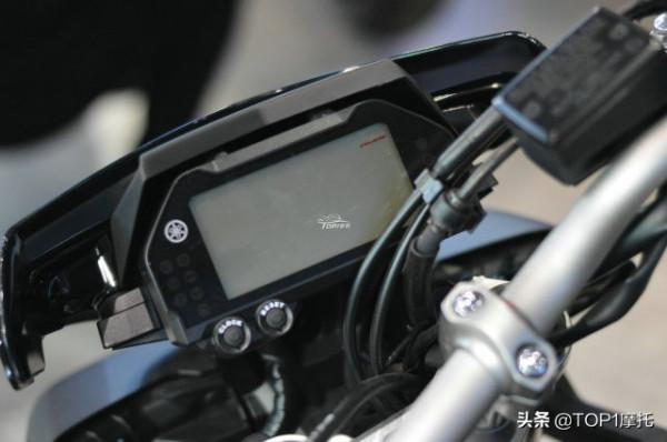 買不起的“裸版R1”雅馬哈MT-10實拍 這個外觀過於霸氣 買不起的“裸版R1”雅馬哈MT-10實拍 這個外觀過於霸氣