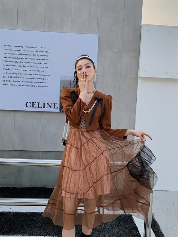 冬季小香風套裝來了，喜歡小香風的姐妹們請留步，希望你們喜歡