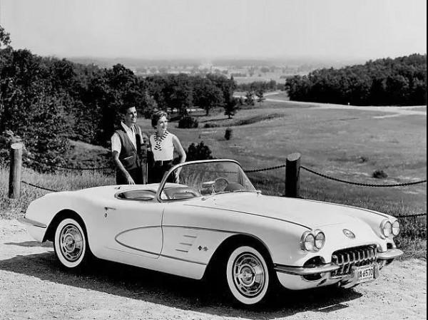 勒芒賽場傳奇賽車-超級跑車Chevrolet Corvette 勒芒賽場傳奇賽車-超級跑車Chevrolet Corvette