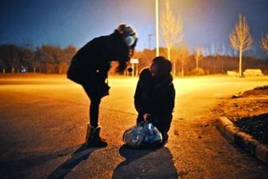 一家人幸不幸福，看出門時的狀態就知道了，可別讓外人看笑話