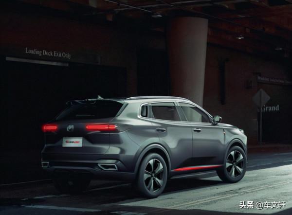 2022款長安CS55 PLUS藍鯨版上市，9.29萬起售，動力升級價格給力