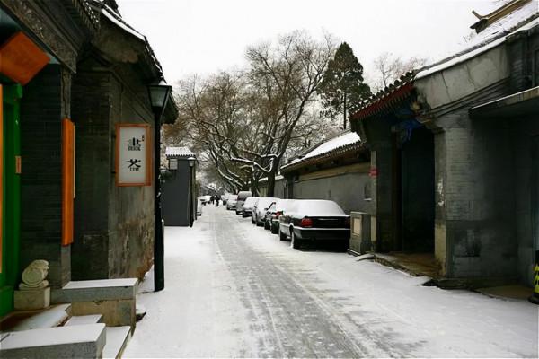 農村老故事:小賣鋪會動的白酒瓶 農村老故事:小賣鋪會動的白酒瓶