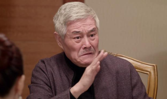 為了一個“傻子”,趙本山與央視主持人鬧翻,張小飛到底是什麼人 為了一個“傻子”,趙本山與央視主持人鬧翻,張小飛到底是什麼人