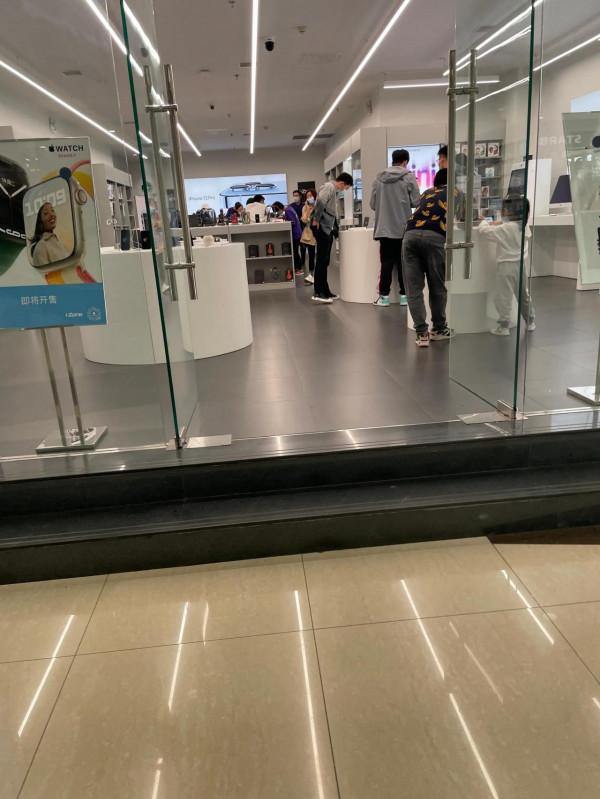 蘋果，小米，華為三個店觀後有感