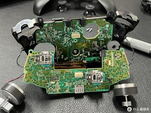Xbox one s手柄搖桿失靈翻車現場，自己動手，豐衣足食