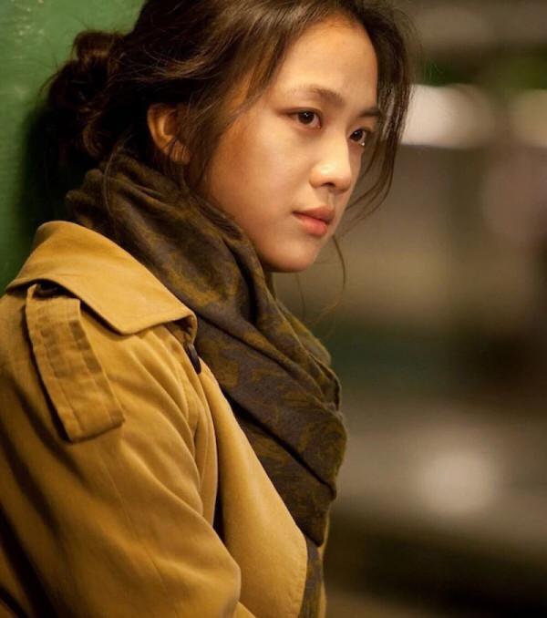 誰說只有雙眼皮好看？這5位女演員告訴你，內雙更耐看、更有味道