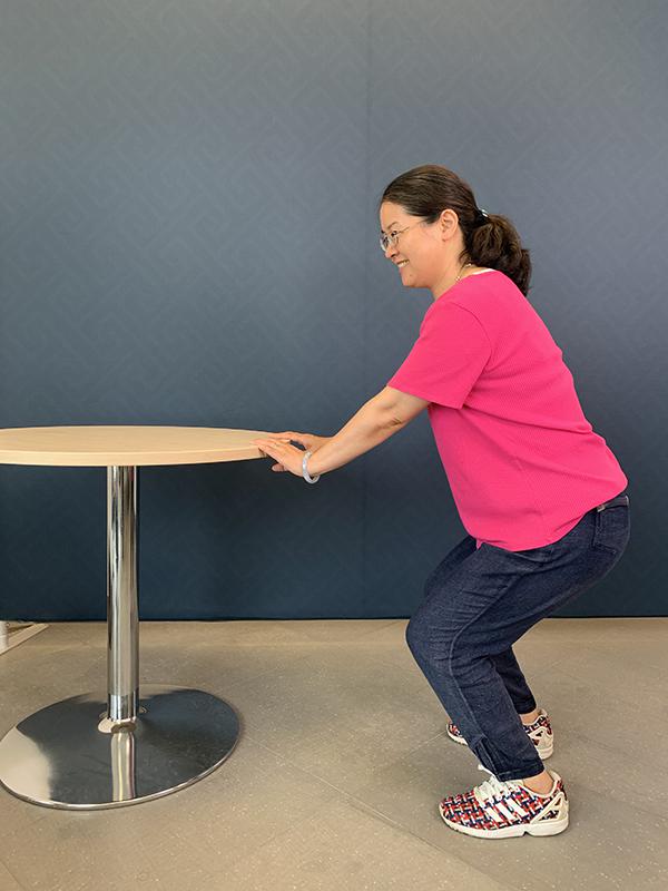 老年醫學科醫生提示:常做4個動作增強體力 老年醫學科醫生提示:常做4個動作增強體力