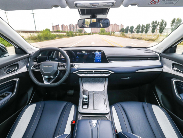 頂配落地不到十五萬，三款高顏值SUV推薦，動力都超180馬力