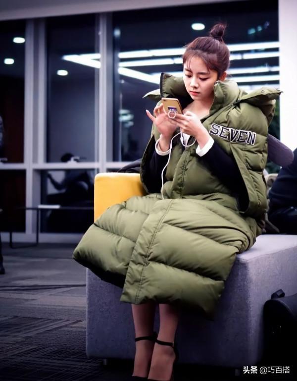 譚松韻又給我們上了一課!私服穿搭減齡又不讓人反感,太有格調了 譚松韻又給我們上了一課!私服穿搭減齡又不讓人反感,太有格調了