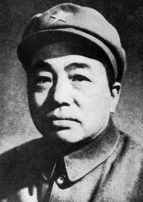 普通的懷錶,戴過它的人不平凡:瞿秋白、沈澤民、徐海東、彭德懷 普通的懷錶,戴過它的人不平凡:瞿秋白、沈澤民、徐海東、彭德懷