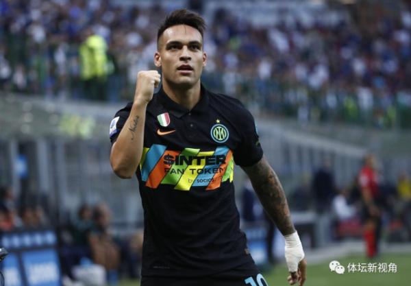 6-1！意甲冠軍一戰踢嗨了，狂勝對手拿3分，反超米蘭回榜首