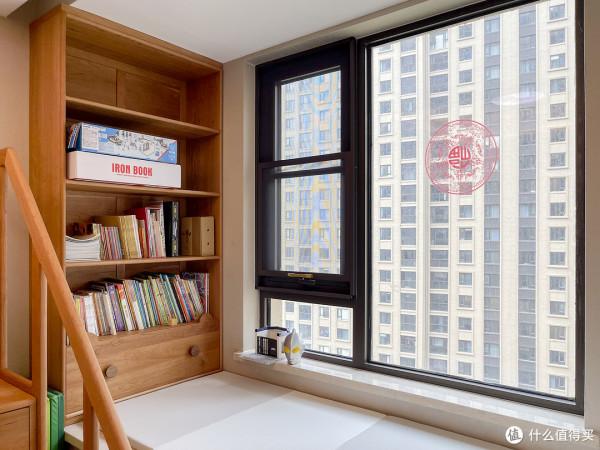 8㎡書房兩面書牆，9㎡兒童房上下鋪衣櫃，小空間利用典範