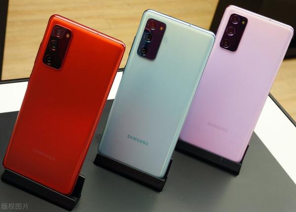 今年的可摺疊手機市場，可能還是三星一家獨大