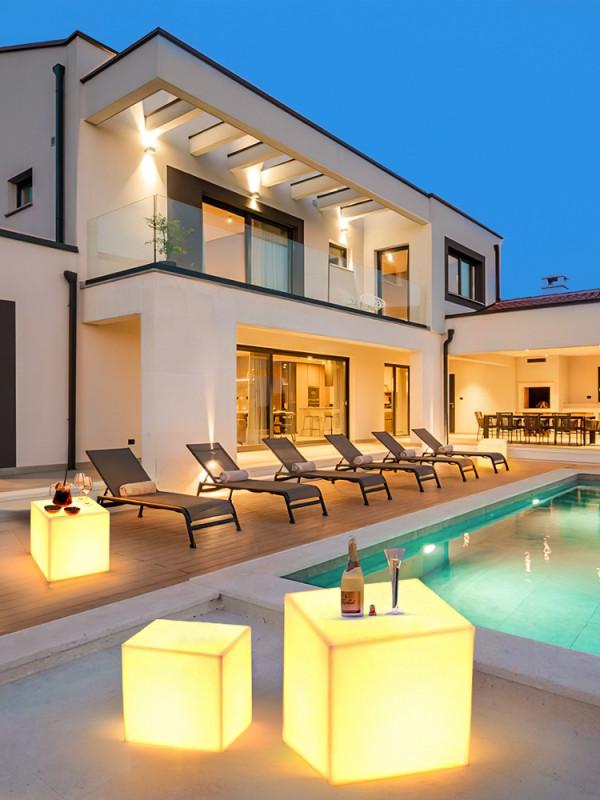 “歡樂party”戶外燈，創意氛圍到位‼️