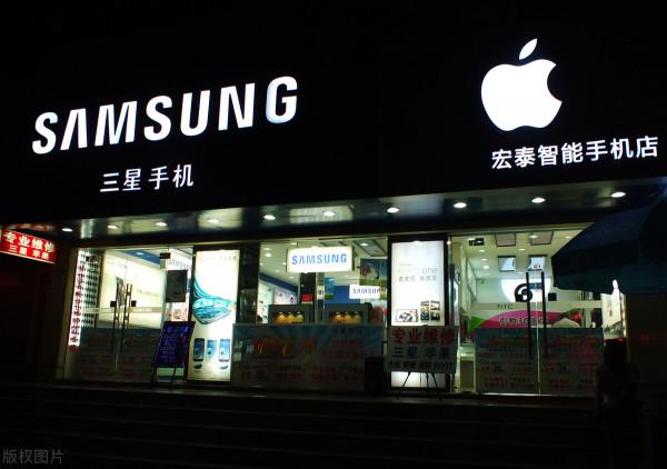 統計資料顯示，2021年三星賣出2&period;7億臺手機，位列全球第一