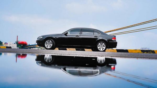 「兼修內外」整備一臺08年的寶馬730LI,重覽那年登陸的絕塵風華 「兼修內外」整備一臺08年的寶馬730LI,重覽那年登陸的絕塵風華