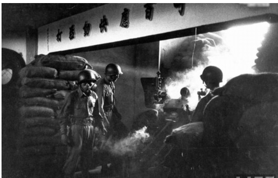 國軍進攻東山島，美國顧問讓傘兵當主角，胡璉怒罵：這不是演習