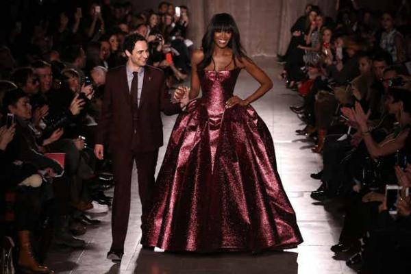 好萊塢女星最愛的設計師！紅毯之王仙女裙+銀河禮裙設計超耀眼