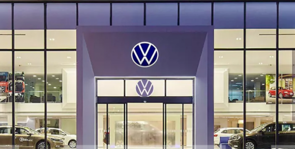 產銷同漲、合資轉好，上汽集團1月銷達45&period;6萬輛