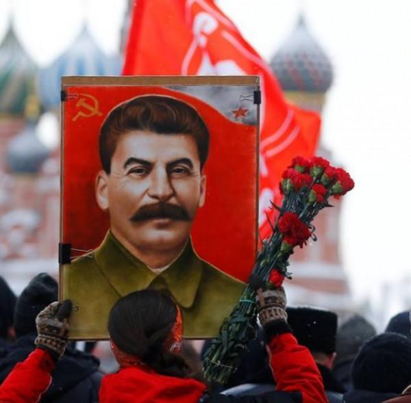 冷酷無情的鋼鐵強人——斯大林，帶領蘇聯從積貧積弱到世界強國