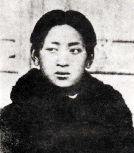 解放前，一地下黨被捕後，獄中將計就計，成功策反出賣自己的叛徒