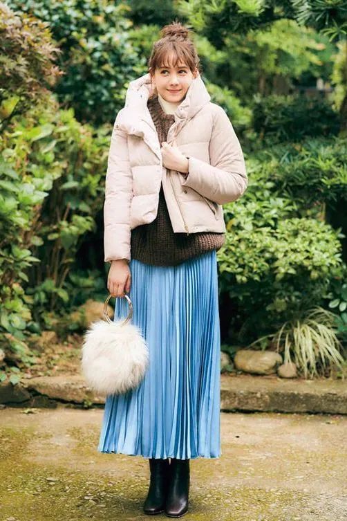 外套裡面別總穿衛衣了，今冬這樣穿最流行