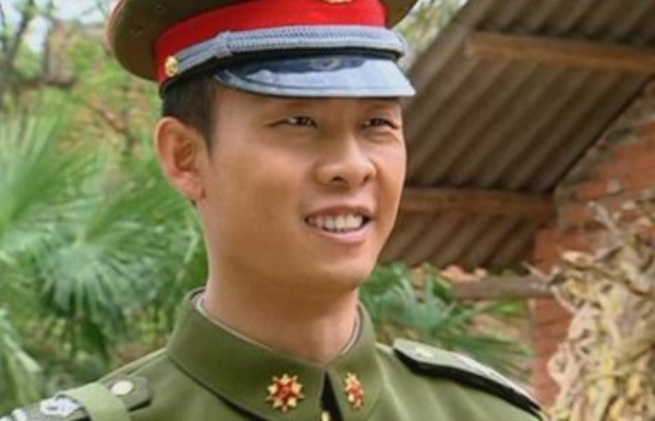 歷屆金雞獎最佳男主角獲獎瞬間：富大龍最淡定，張譯緊張到口吃