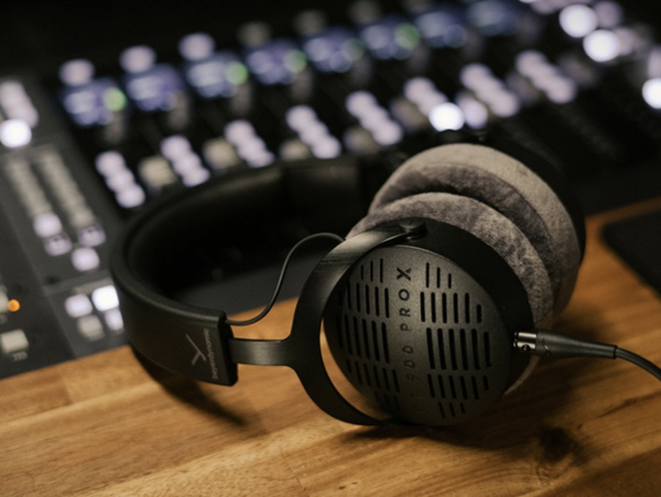 什麼叫HiFi?神仙打架的2021,乙迷年度器材榜單5款入選 什麼叫HiFi?神仙打架的2021,乙迷年度器材榜單5款入選