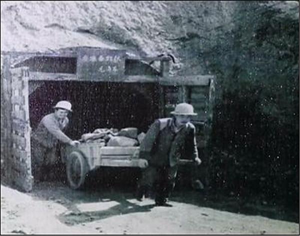 粵北深山驚現一座氣勢磅磗的軍事基地,蘊含著林彪當年什麼秘密? 粵北深山驚現一座氣勢磅磗的軍事基地,蘊含著林彪當年什麼秘密?