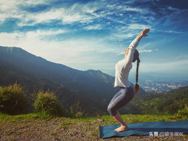 瑜伽，這個體式暴露了你的身體年齡，敢不敢測試一下？
