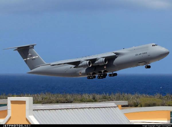 C-5“銀河”運輸機圖集（270圖）