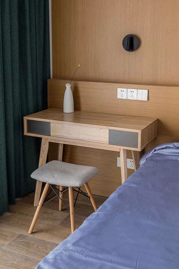 醫生真會玩！130㎡現代複式樓，功能多達9種的書房，不想出門了