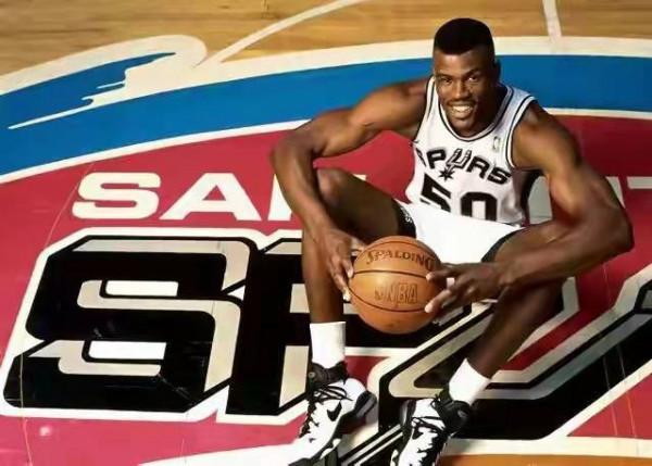 ​NBA單場拿下70+得分有多難?歷史上僅有6人完成,現役僅一人上榜 ​NBA單場拿下70+得分有多難?歷史上僅有6人完成,現役僅一人上榜