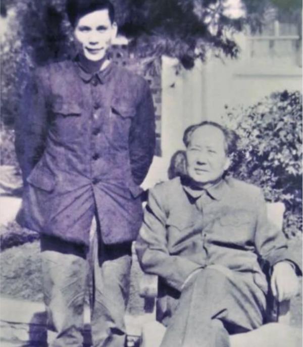 毛主席警衛員李連慶:76歲放棄副軍級生活,拿著積蓄回鄉帶村脫貧 毛主席警衛員李連慶:76歲放棄副軍級生活,拿著積蓄回鄉帶村脫貧