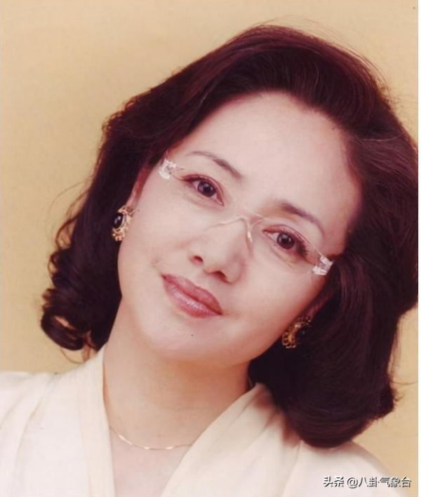 《正陽門下》李野萍，45歲出道，62歲成名，弟弟是李幼斌