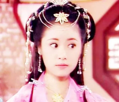 蔡少芬19歲,蔣勤勤19歲,林心如19歲,陳德容19歲,誰最美? 蔡少芬19歲,蔣勤勤19歲,林心如19歲,陳德容19歲,誰最美?