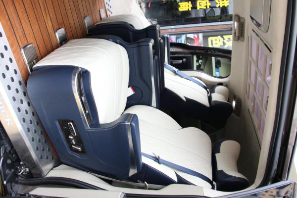 老款別克GL8胖頭魚商務車改裝，老款也有驚喜的效果！