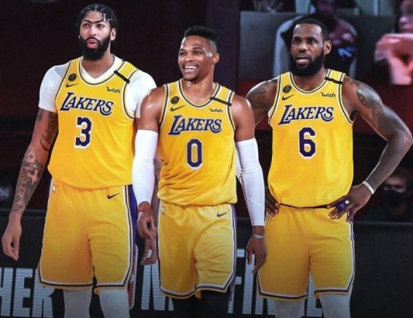 沃格爾頭疼！湖人豪陣中透漏了4大隱患，隨時都會成為奪冠攔路虎