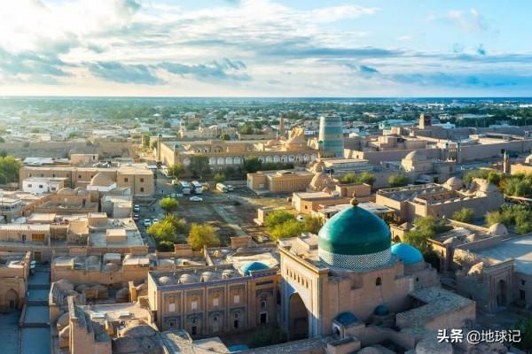 首都在邊境上是啥感受？世界上5個“心大”的國家，一個比一個近